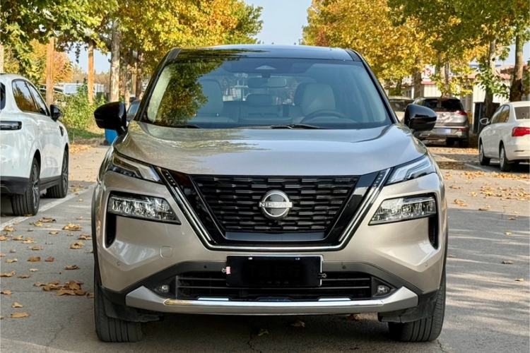 Used Nissan X-Trail 2023 e-POWER Ultra-Hybrid Dual-Motor All-Wheel-Drive Luxury Edition Exterior 1