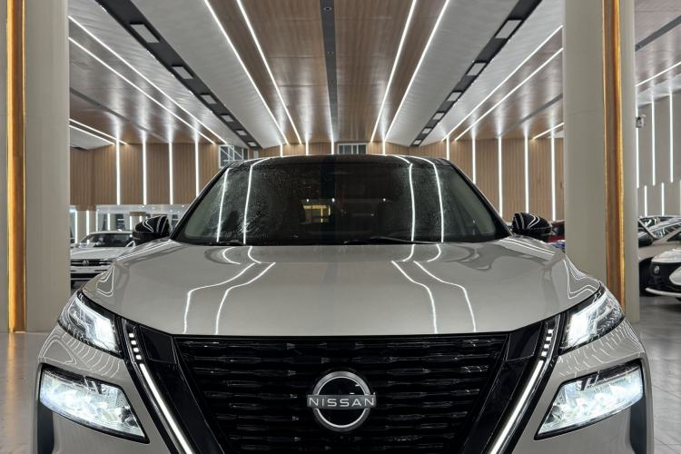 Used Nissan X-Trail 2023 e-POWER Ultra-Hybrid Dual-Motor All-Wheel-Drive Luxury Edition Exterior 1