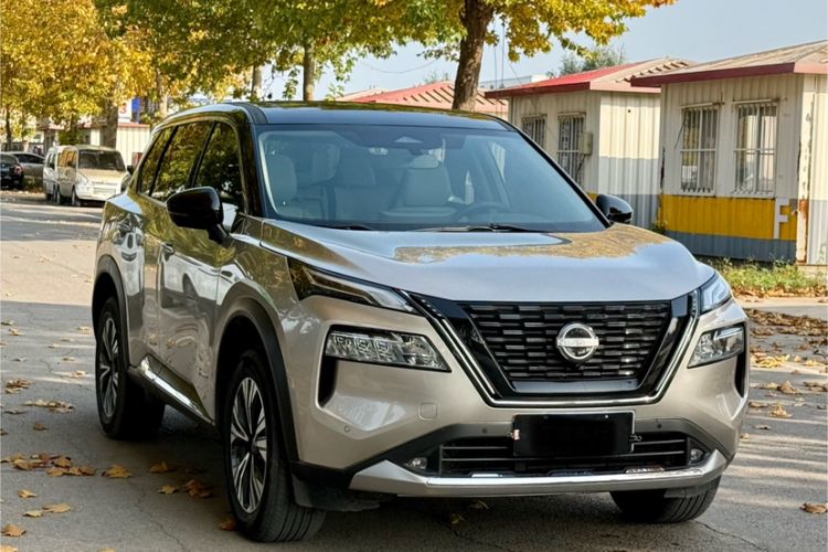 Used Nissan X-Trail 2023 e-POWER Ultra-Hybrid Dual-Motor All-Wheel-Drive Luxury Edition Exterior 2