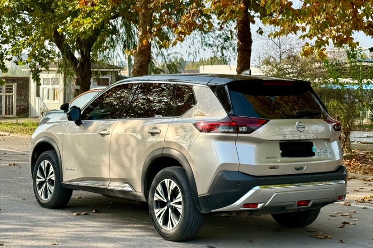 Used Nissan X-Trail 2023 e-POWER Ultra-Hybrid Dual-Motor All-Wheel-Drive Luxury Edition Exterior 5