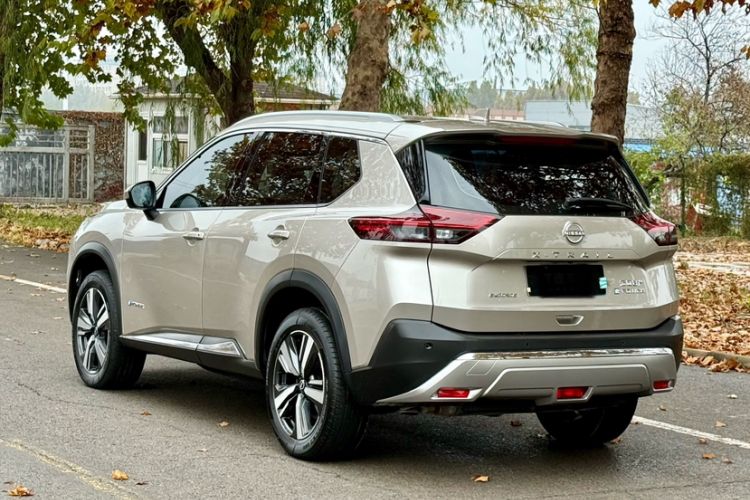 Used Nissan X-Trail 2023 e-POWER Ultra-Hybrid Dual-Motor All-Wheel-Drive Supreme Edition Exterior 5