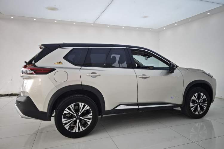 Used Nissan X-Trail 2023 e-POWER Ultra-Hybrid Dual-Motor All-Wheel-Drive Luxury Edition Exterior 7