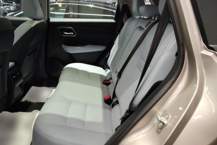 Used Nissan X-Trail 2023 e-POWER Ultra-Hybrid Dual-Motor All-Wheel-Drive Luxury Edition Interior 3