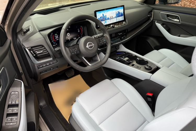 Used Nissan X-Trail 2023 e-POWER Ultra-Hybrid Dual-Motor All-Wheel-Drive Supreme Edition Interior 3