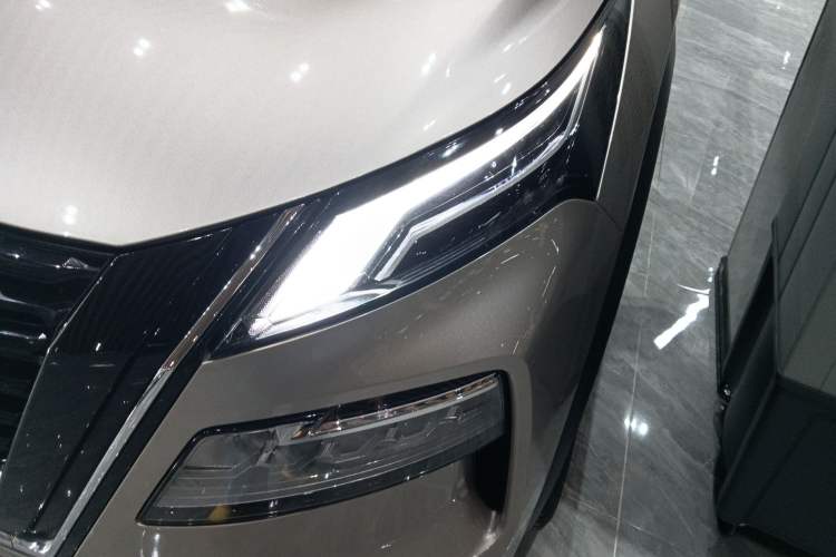 Used Nissan X-Trail 2023 e-POWER Ultra-Hybrid Dual-Motor All-Wheel-Drive Luxury Edition Left Front Headlight