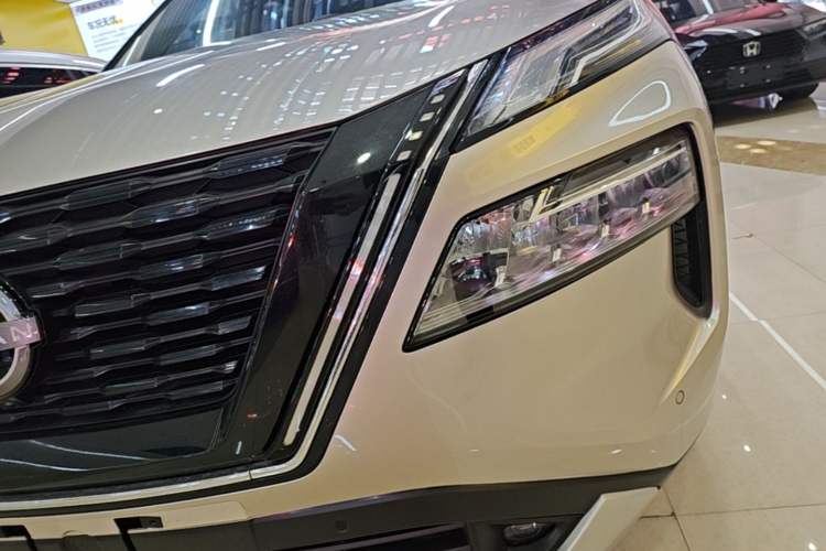 Used Nissan X-Trail 2023 e-POWER Ultra-Hybrid Dual-Motor All-Wheel-Drive Luxury Edition Left Front Headlight