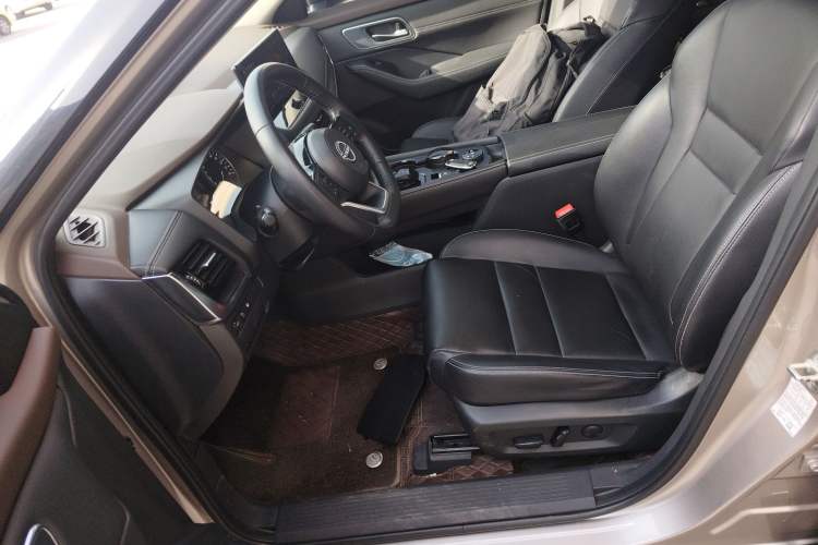 Used Nissan X-Trail 2023 e-POWER Ultra-Hybrid Dual-Motor All-Wheel-Drive Luxury Edition Left Front Seat