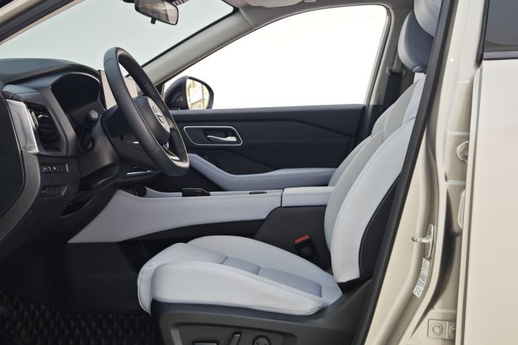 Used Nissan X-Trail 2023 e-POWER Ultra-Hybrid Dual-Motor All-Wheel-Drive Luxury Edition Left Front Seat