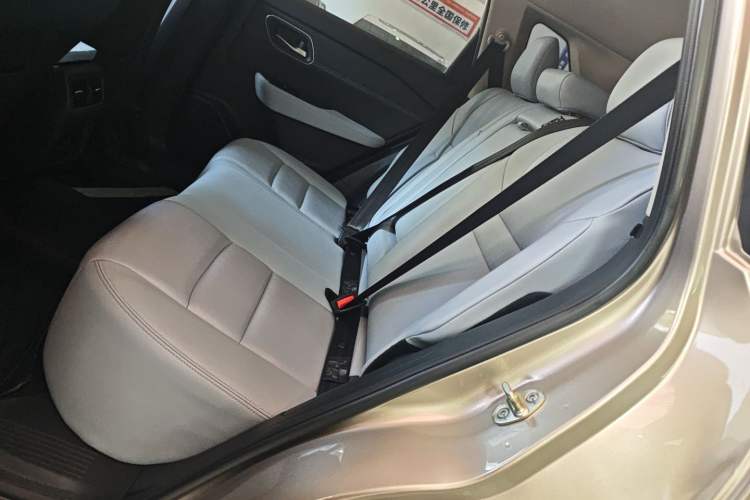 Used Nissan X-Trail 2023 e-POWER Ultra-Hybrid Dual-Motor All-Wheel-Drive Luxury Edition Left Rear Seat