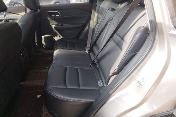 Used Nissan X-Trail 2023 e-POWER Ultra-Hybrid Dual-Motor All-Wheel-Drive Luxury Edition Left Rear Seat