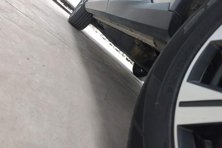Used Nissan X-Trail 2023 e-POWER Ultra-Hybrid Dual-Motor All-Wheel-Drive Luxury Edition Left Side Sill