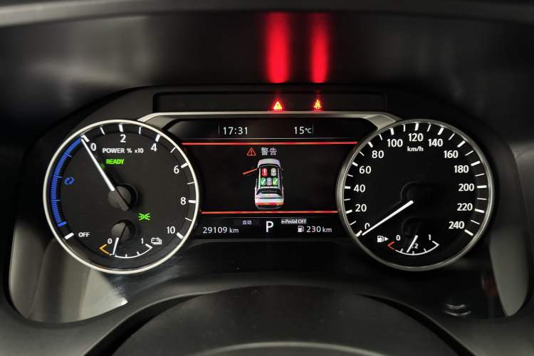 Used Nissan X-Trail 2023 e-POWER Ultra-Hybrid Dual-Motor All-Wheel-Drive Luxury Edition Odometer Close Up