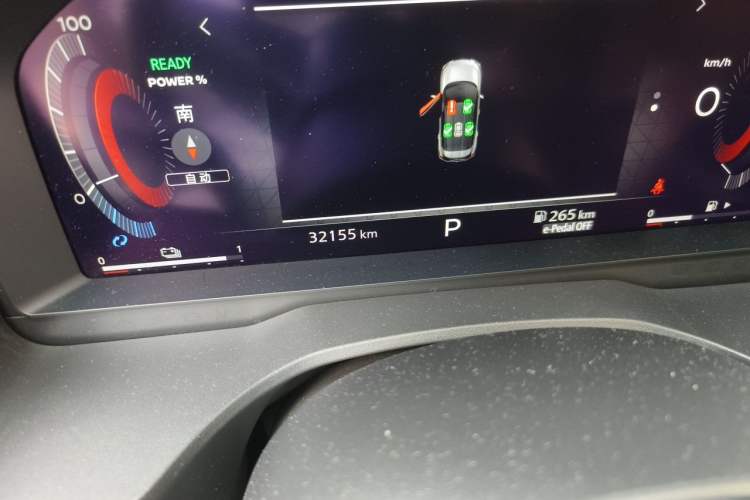 Used Nissan X-Trail 2023 e-POWER Ultra-Hybrid Dual-Motor All-Wheel-Drive Supreme Edition Odometer Close Up