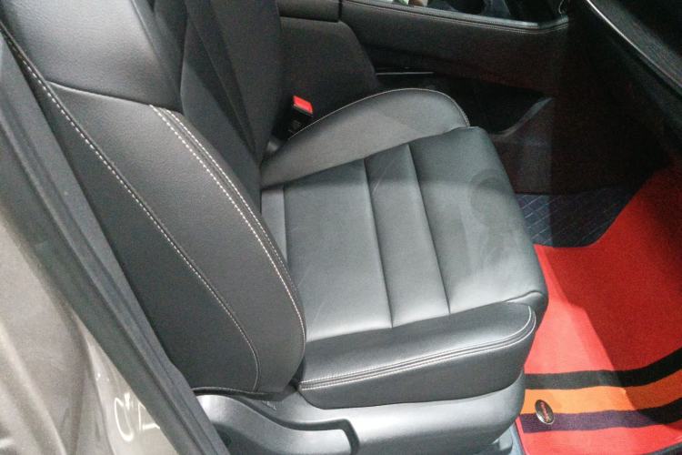 Used Nissan X-Trail 2023 e-POWER Ultra-Hybrid Dual-Motor All-Wheel-Drive Luxury Edition Right Front Seat