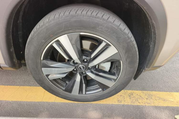 Used Nissan X-Trail 2023 e-POWER Ultra-Hybrid Dual-Motor All-Wheel-Drive Supreme Edition Right Front Wheel Hub