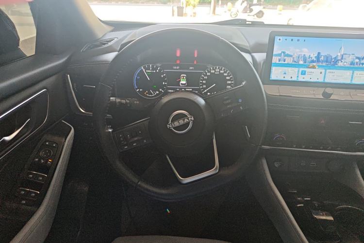 Used Nissan X-Trail 2023 e-POWER Ultra-Hybrid Dual-Motor All-Wheel-Drive Luxury Edition Steering Wheel