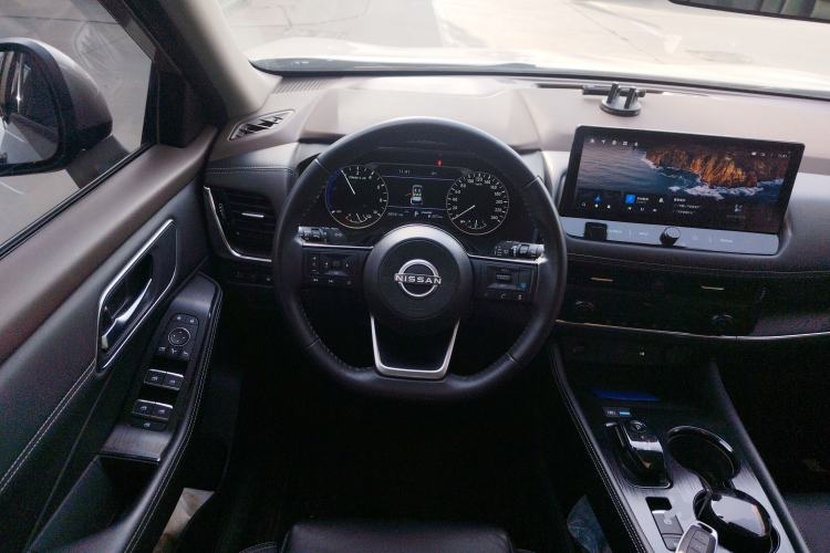 Used Nissan X-Trail 2023 e-POWER Ultra-Hybrid Dual-Motor All-Wheel-Drive Luxury Edition Steering Wheel