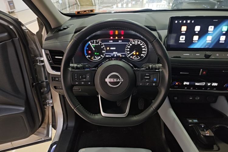 Used Nissan X-Trail 2023 e-POWER Ultra-Hybrid Dual-Motor All-Wheel-Drive Luxury Edition Steering Wheel