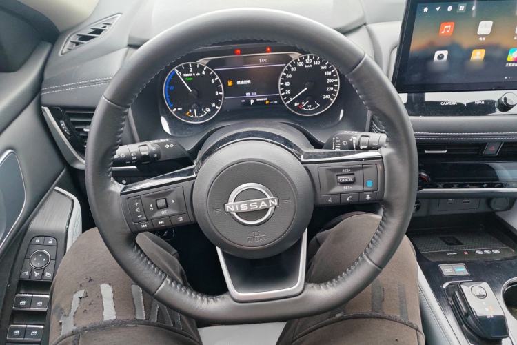 Used Nissan X-Trail 2023 e-POWER Ultra-Hybrid Dual-Motor All-Wheel-Drive Luxury Edition Steering Wheel