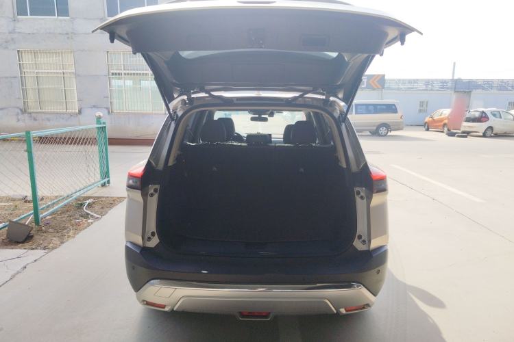 Used Nissan X-Trail 2023 e-POWER Ultra-Hybrid Dual-Motor All-Wheel-Drive Luxury Edition Trunk