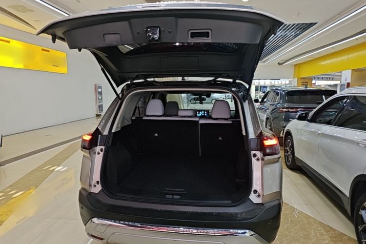 Used Nissan X-Trail 2023 e-POWER Ultra-Hybrid Dual-Motor All-Wheel-Drive Luxury Edition Trunk