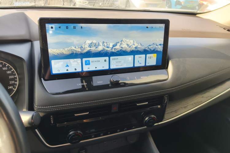 Used Nissan X-Trail 2023 e-POWER Ultra-Hybrid Dual-Motor All-Wheel-Drive Luxury Edition Audio And AC Panel