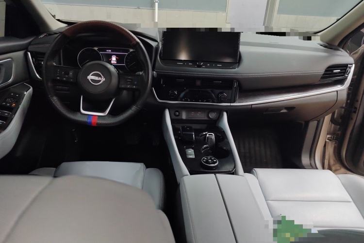Used Nissan X-Trail 2023 e-POWER Ultra-Hybrid Dual-Motor All-Wheel-Drive Luxury Edition Center Console