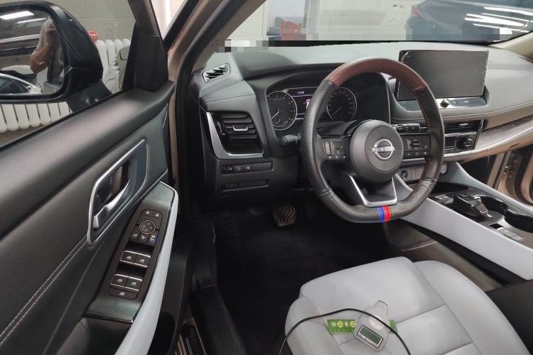 Used Nissan X-Trail 2023 e-POWER Ultra-Hybrid Dual-Motor All-Wheel-Drive Luxury Edition Driver Seat