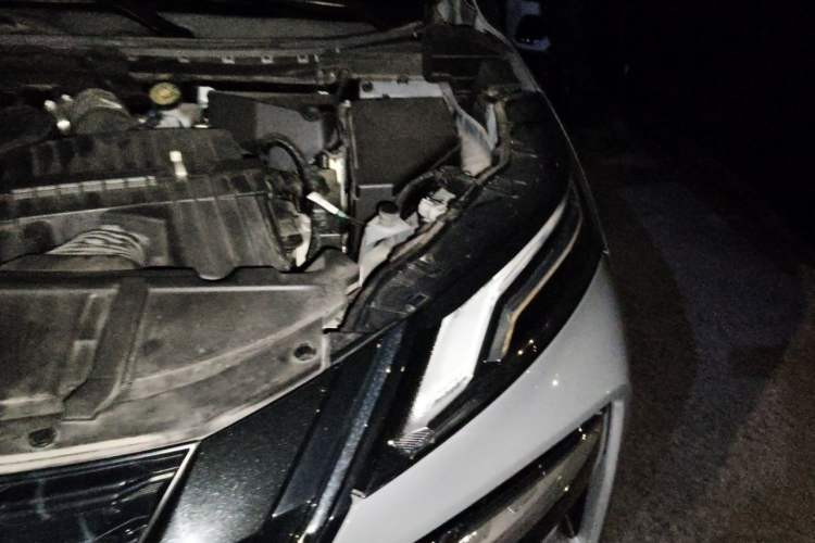 Used Nissan X-Trail 2023 e-POWER Ultra-Hybrid Dual-Motor All-Wheel-Drive Supreme Edition Engine Bay Left