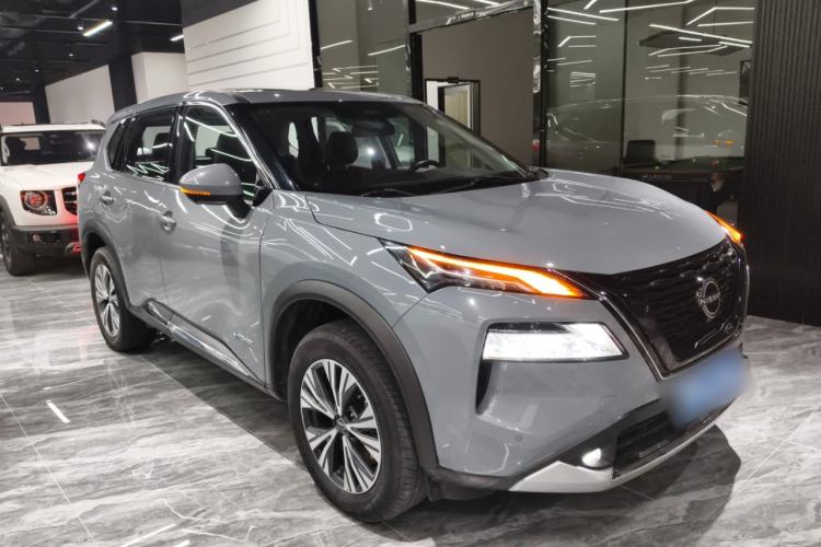 Used Nissan X-Trail 2023 e-POWER Ultra-Hybrid Dual-Motor All-Wheel-Drive Luxury Edition Exterior 2