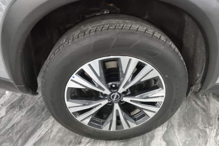 Used Nissan X-Trail 2023 e-POWER Ultra-Hybrid Dual-Motor All-Wheel-Drive Luxury Edition Exterior 8