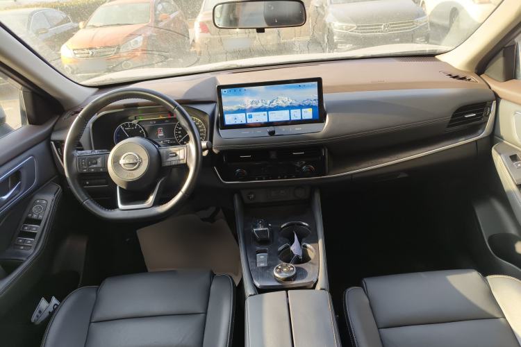 Used Nissan X-Trail 2023 e-POWER Ultra-Hybrid Dual-Motor All-Wheel-Drive Luxury Edition Interior 2