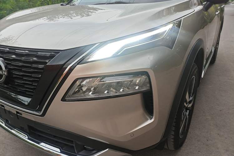 Used Nissan X-Trail 2023 e-POWER Ultra-Hybrid Dual-Motor All-Wheel-Drive Supreme Edition Left Front Headlight