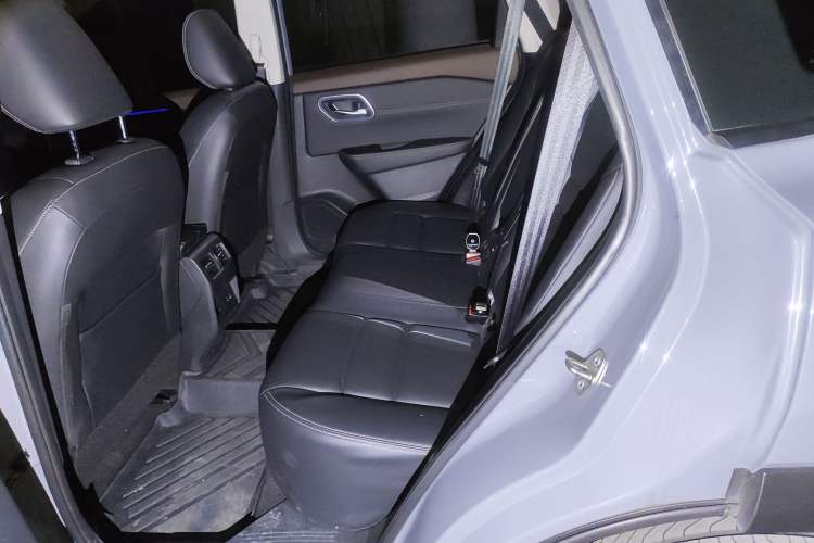 Used Nissan X-Trail 2023 e-POWER Ultra-Hybrid Dual-Motor All-Wheel-Drive Supreme Edition Left Rear Seat