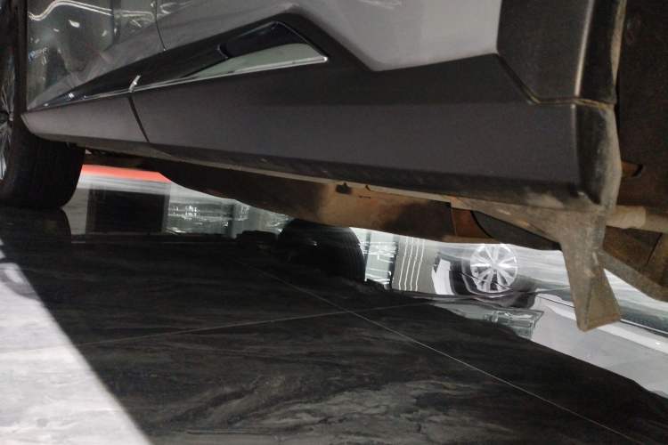 Used Nissan X-Trail 2023 e-POWER Ultra-Hybrid Dual-Motor All-Wheel-Drive Luxury Edition Left Side Sill