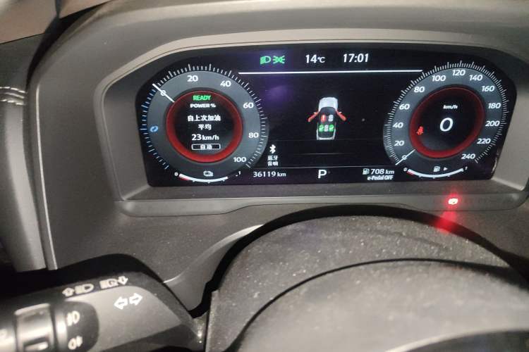 Used Nissan X-Trail 2023 e-POWER Ultra-Hybrid Dual-Motor All-Wheel-Drive Supreme Edition Odometer Close Up
