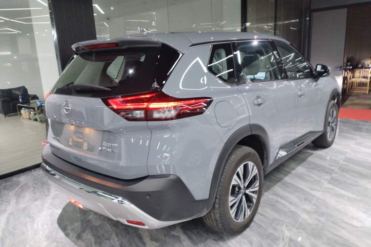 Used Nissan X-Trail 2023 e-POWER Ultra-Hybrid Dual-Motor All-Wheel-Drive Luxury Edition Rear Right 45 Deg