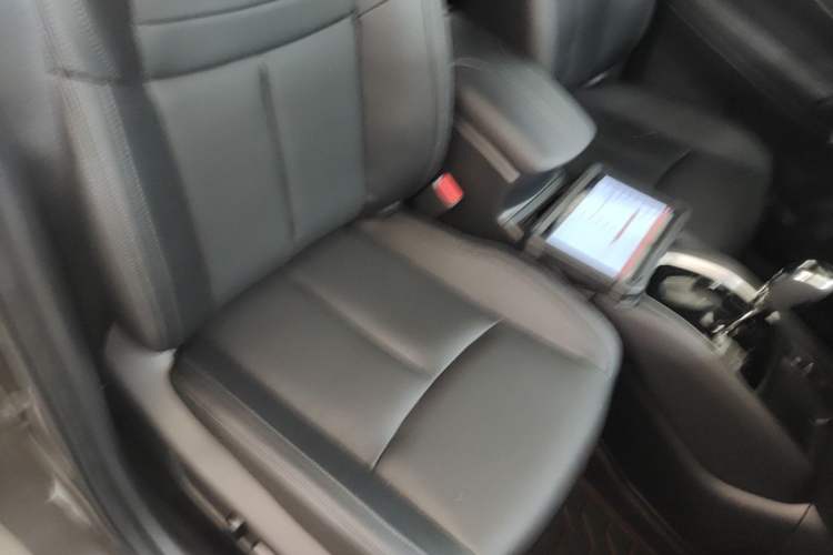 Used Nissan X-Trail 2023 Classic 2.0L Two-Wheel Drive Smart Connect Premium Edition Right Front Seat
