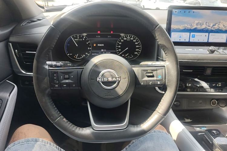 Used Nissan X-Trail 2023 e-POWER Ultra-Hybrid Dual-Motor All-Wheel-Drive Luxury Edition Steering Wheel
