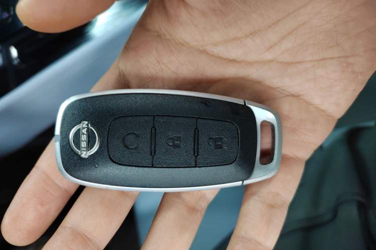 Used Nissan X-Trail 2023 e-POWER Ultra-Hybrid Dual-Motor All-Wheel-Drive Luxury Edition Vehicle Key