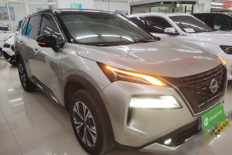 Used Nissan X-Trail 2023 e-POWER Ultra-Hybrid Dual-Motor All-Wheel-Drive Luxury Edition Exterior 2