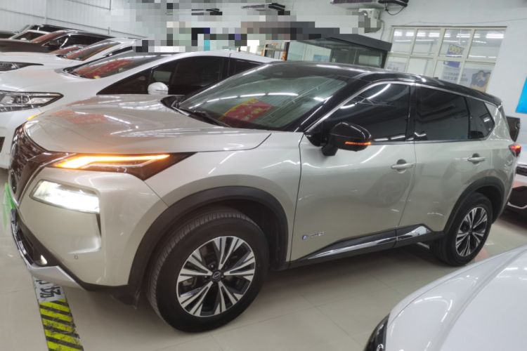 Used Nissan X-Trail 2023 e-POWER Ultra-Hybrid Dual-Motor All-Wheel-Drive Luxury Edition Exterior 3