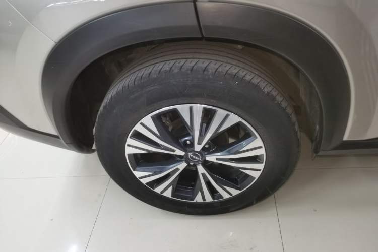 Used Nissan X-Trail 2023 e-POWER Ultra-Hybrid Dual-Motor All-Wheel-Drive Luxury Edition Exterior 8