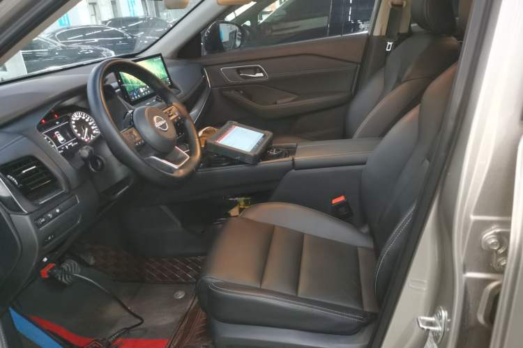 Used Nissan X-Trail 2023 e-POWER Ultra-Hybrid Dual-Motor All-Wheel-Drive Luxury Edition Left Front Seat