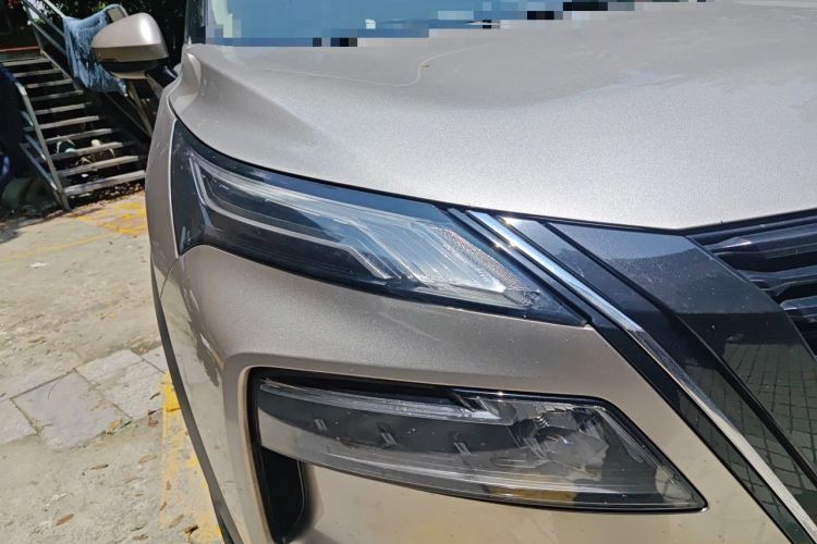 Used Nissan X-Trail 2023 e-POWER Ultra-Hybrid Dual-Motor All-Wheel-Drive Luxury Edition Right Front Headlight