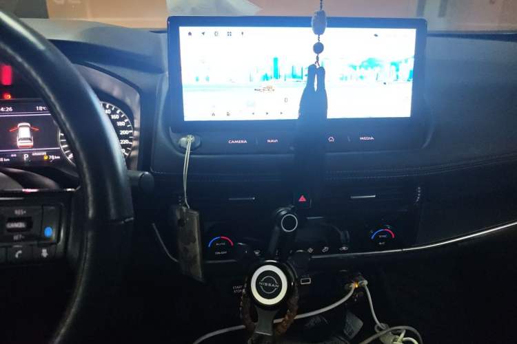 Used Nissan X-Trail 2023 e-POWER Ultra-Hybrid Dual-Motor All-Wheel-Drive Luxury Edition Audio And AC Panel