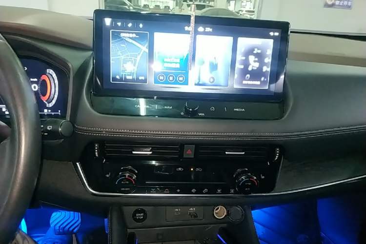 Used Nissan X-Trail 2023 e-POWER Ultra-Hybrid Dual-Motor All-Wheel-Drive Supreme Edition Audio And AC Panel