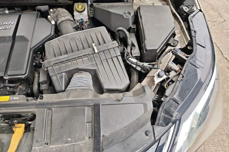 Used Nissan X-Trail 2023 e-POWER Ultra-Hybrid Dual-Motor All-Wheel-Drive Supreme Edition Engine Bay Left