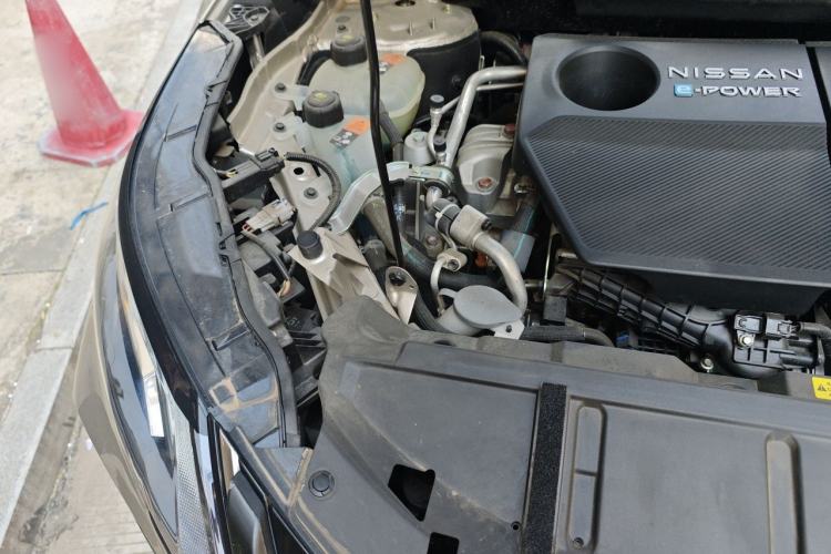 Used Nissan X-Trail 2023 e-POWER Ultra-Hybrid Dual-Motor All-Wheel-Drive Supreme Edition Engine Bay Right