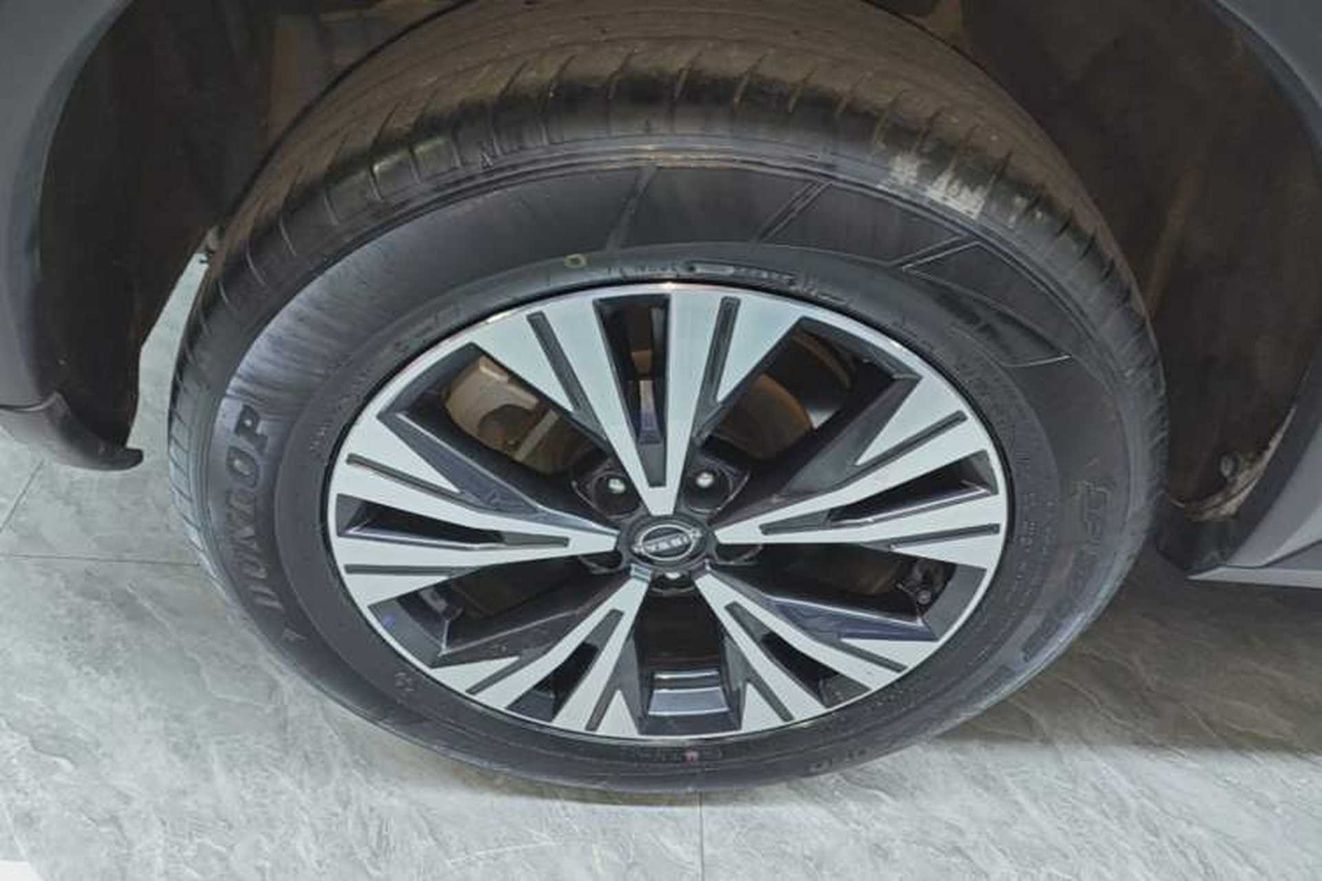 Used Nissan X-Trail 2023 e-POWER Ultra-Hybrid Dual-Motor All-Wheel-Drive Luxury Edition Exterior 4
